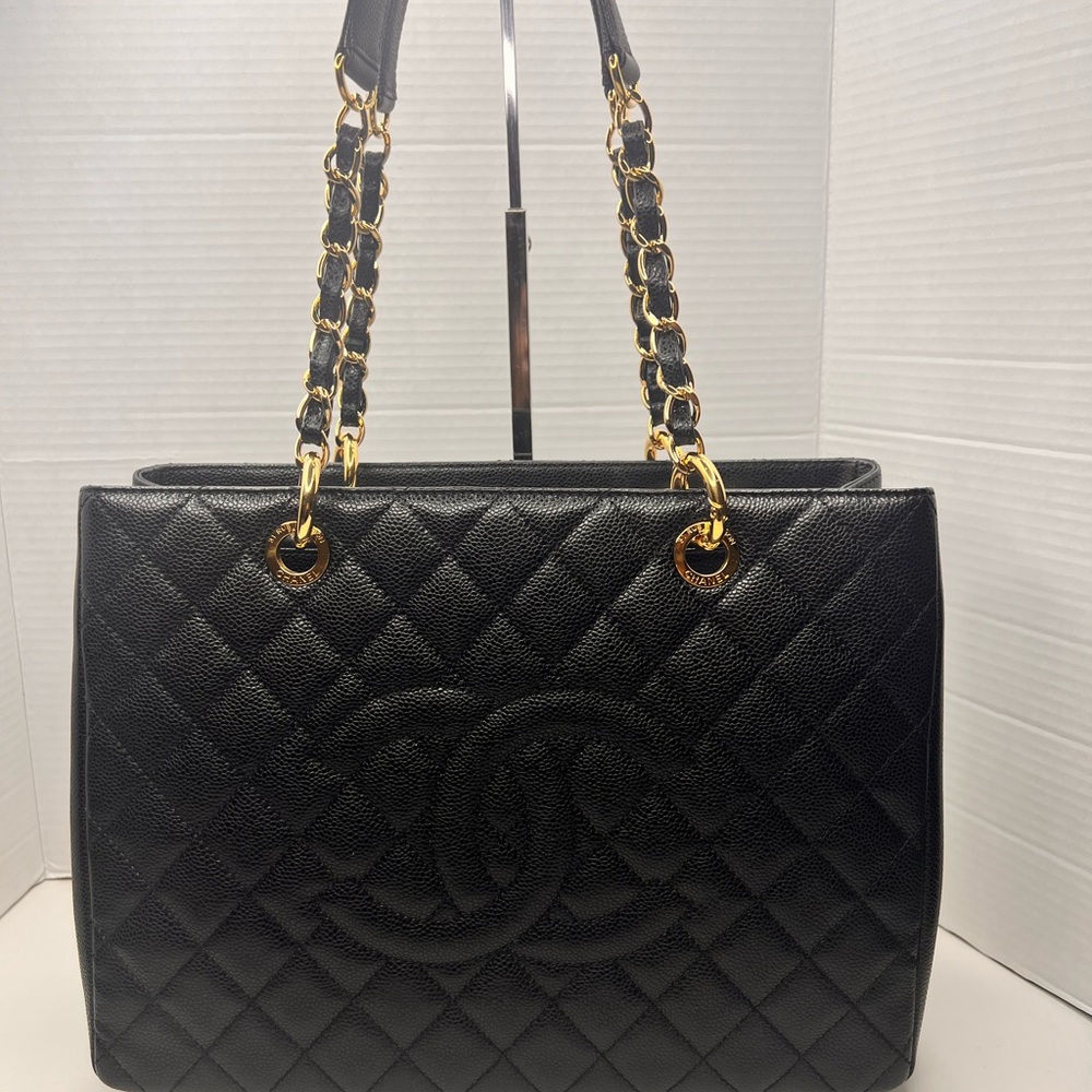 Chanel GST black caviar /gold quilted leather tote shoulder bag
